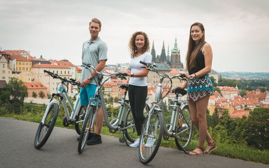 Prague: Bike or E-Bike City Tour with A Local Guide - Regular bike or e-bike?