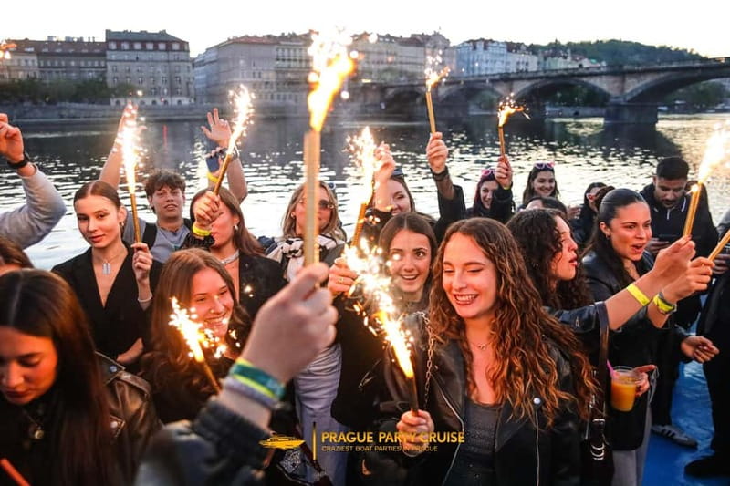 Prague : Boat Party with Afterparty at EPIC - Is $27 a good value?