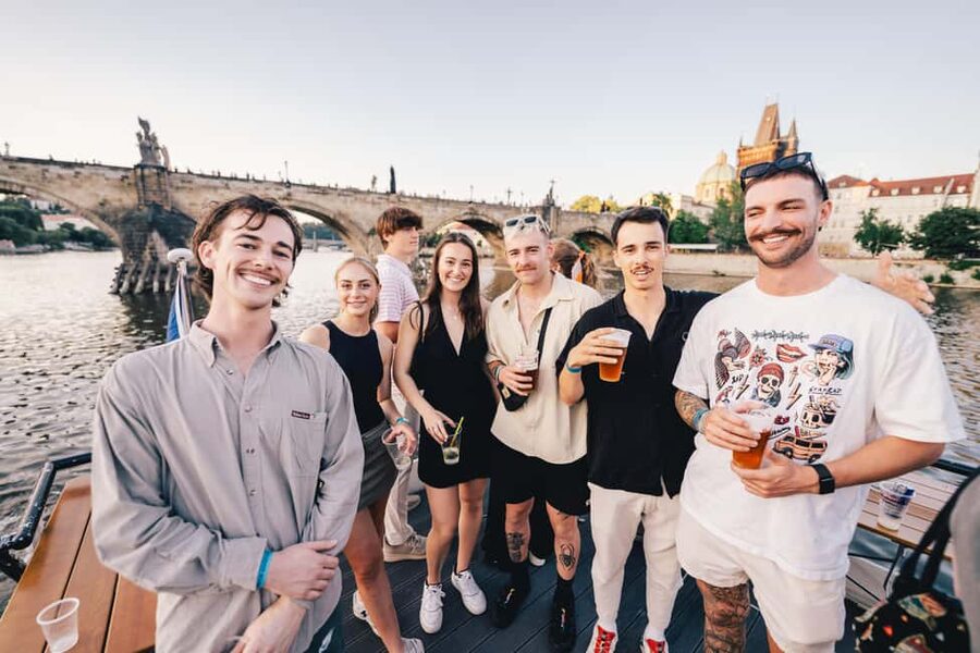 Prague: Booze Cruise with Open Bar and Duplex Entry - Is $73 a fair price?