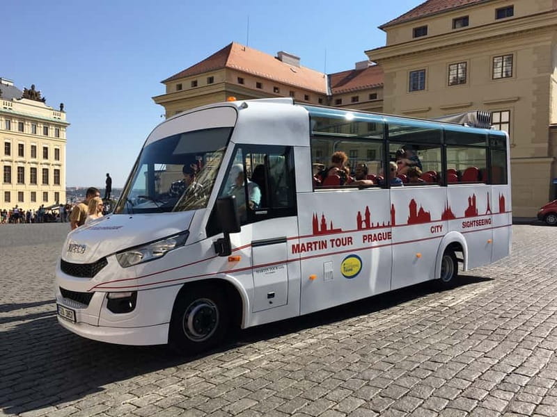 Prague: Bus and Boat Tour - Should you book it?