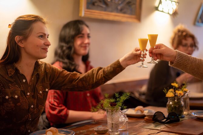 Prague by Night: Drinks & Food Tour with Eating Europe - Dinner in an 18th-century palace