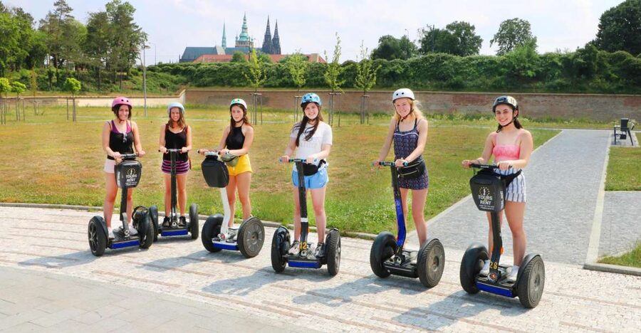Prague: Castle and Monastery Segway Tour - Prague Castle and the royal gardens