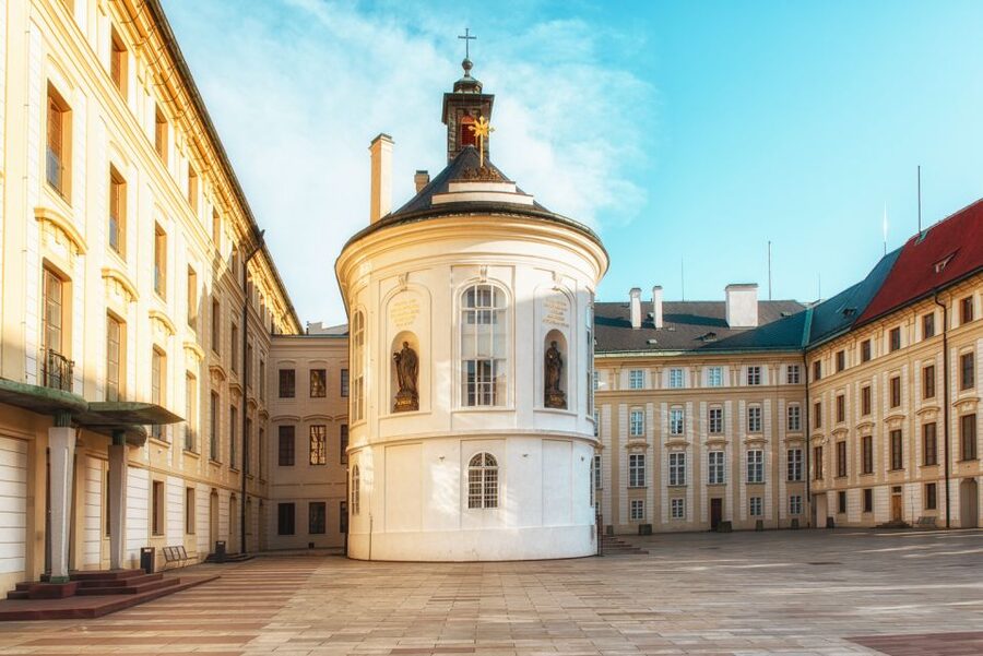Prague Castle & Castle District: 2-Hour Guided Tour - Key points to know before you book