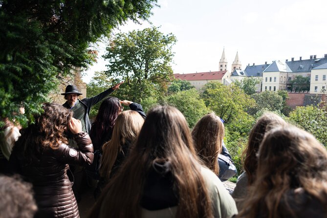 Prague: Castle Entry Ticket with Guide and River Cruise - Who will get the most from this tour?