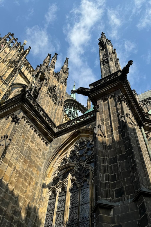 Prague Castle Interiors & Changing of the Guard-Small group - Key points at a glance
