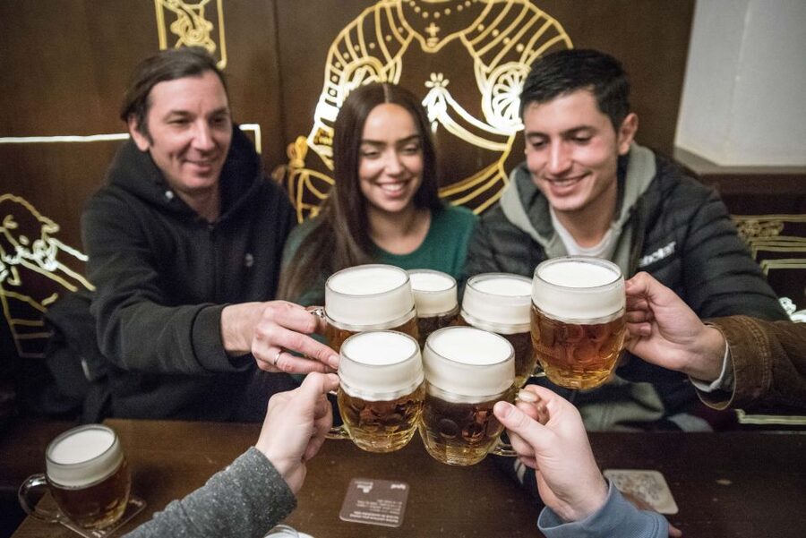 Prague: Castle Side Breweries & Pubs Guided Walking Tour - Who should book this evening?