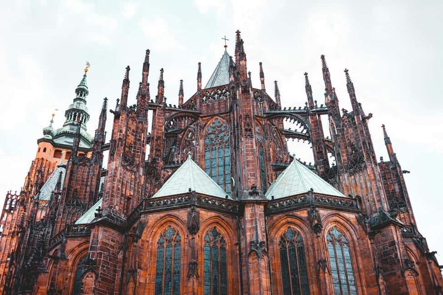 Prague Castle St. Vitus Cathedral, Royal Palace, St. George's Basilica - Key points to know before you book
