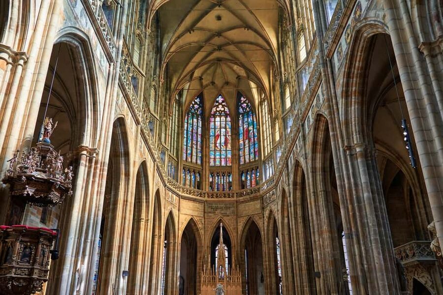 Prague Castle St. Vitus Cathedral, Royal Palace, St. George's Basilica - The Old Royal Palace and Prague’s dangerous politics