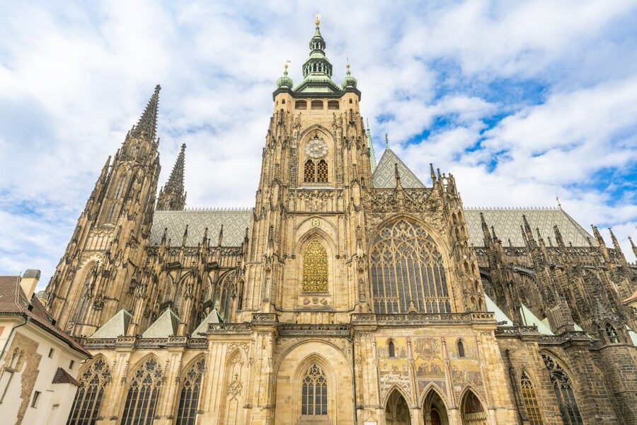 Prague: Castle Tour with Local Guide and Entry Ticket - The Old Royal Palace and Vladislav Hall