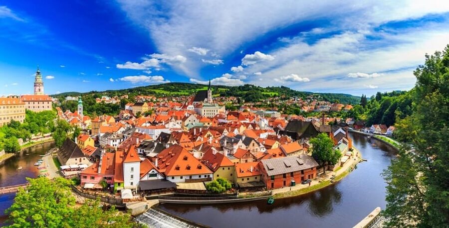 Prague: Cesky Krumlov Private Day Tour - The road from Prague to South Bohemia