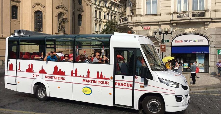 Prague City: 1-Hour Orientation Tour by Bus - Comfort, timing, and who will like it