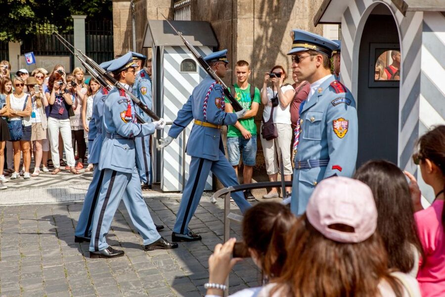 Prague City 3-Hour Tour with Changing of the Guard - From the National Theatre to views of Prague Castle