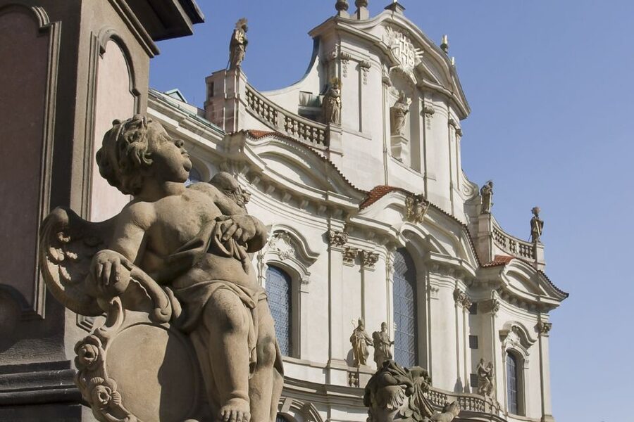 Prague: City Highlights Private Walking Tour - Why this private Prague walk works for a short visit