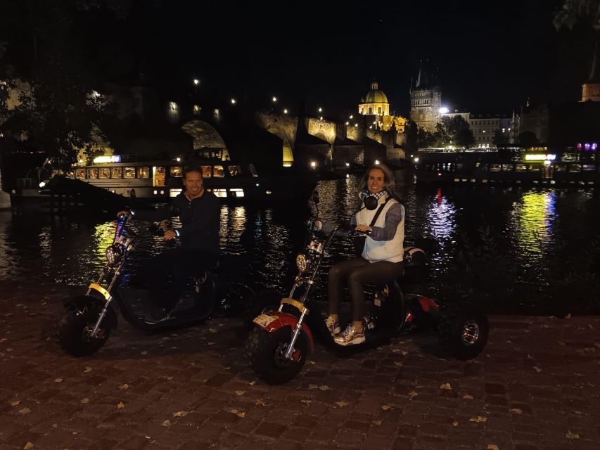 Prague City sightseeing in Night Trike Tour - What the E-Trike setup means for you