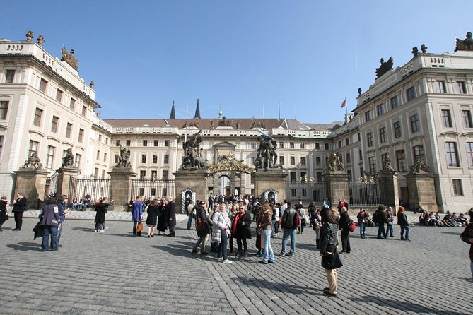 Prague City Sightseeing Tour - Mala Strana and Strahov Monastery