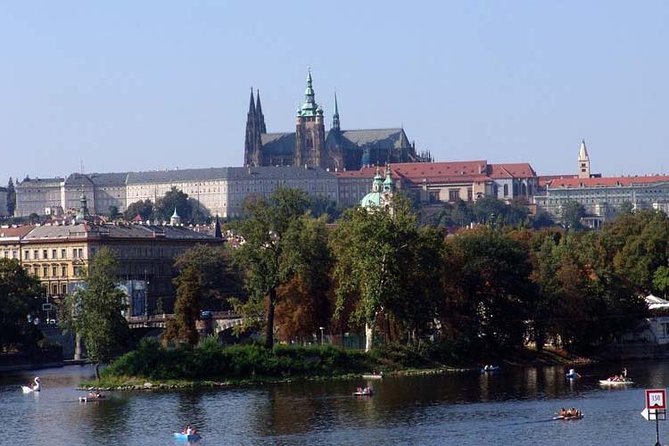 Prague: Classic City Bike Tour (small groups) - Kampa Park and the Lennon Wall