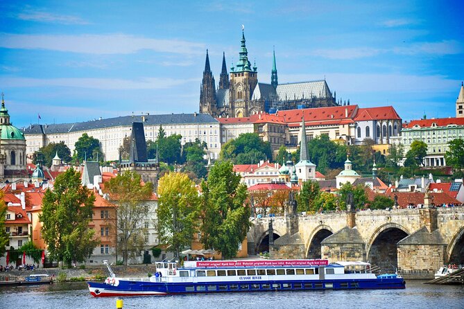 Prague Combo: Castle Guided Tour, Bus and Optional Boat - St. George’s Basilica, a smaller and older contrast