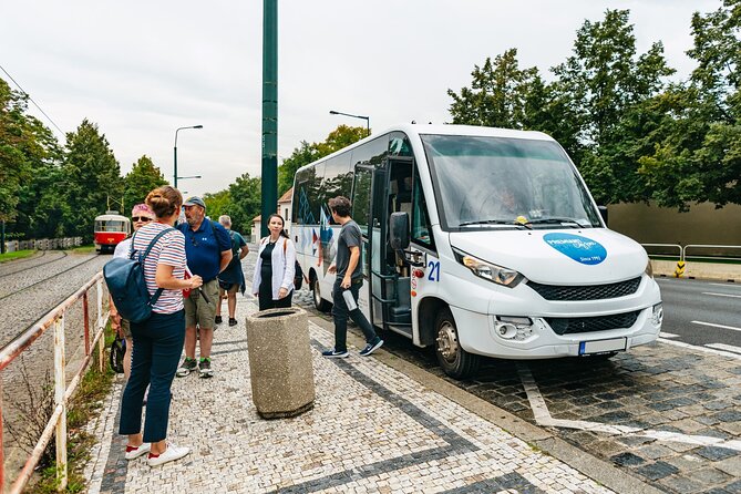 Prague Combo: Castle Guided Tour, Bus and Optional Boat - The bus is helpful, but it does not solve every transport problem