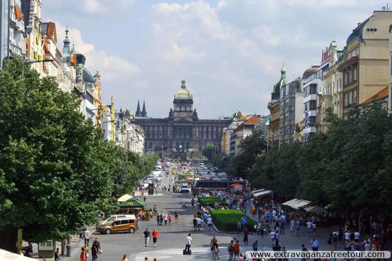 Prague: Communism and Bunker Tour with 70s Canteen Lunch - Who should choose the four-hour tour?