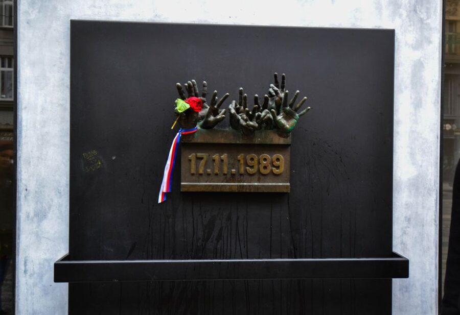 Prague: Communism History and Nuclear Bunker Guided Tour - Who should take this tour?