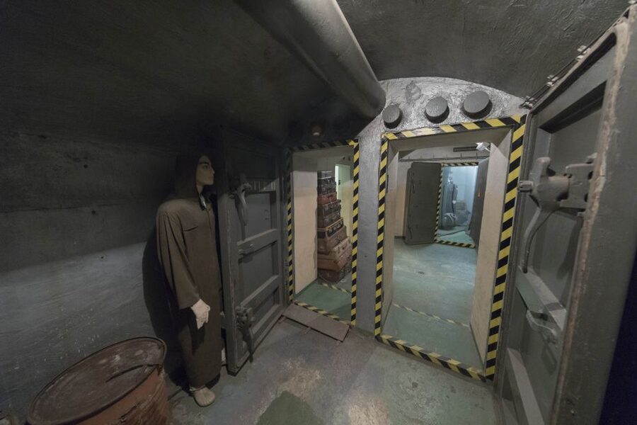 Prague: Communism History and Nuclear Bunker Guided Tour - Why the bunker gives Prague’s Cold War story weight
