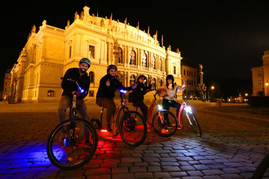 Prague: E-Bike/E-Scooter Viewpoint Tour - A short pause near Prague Castle