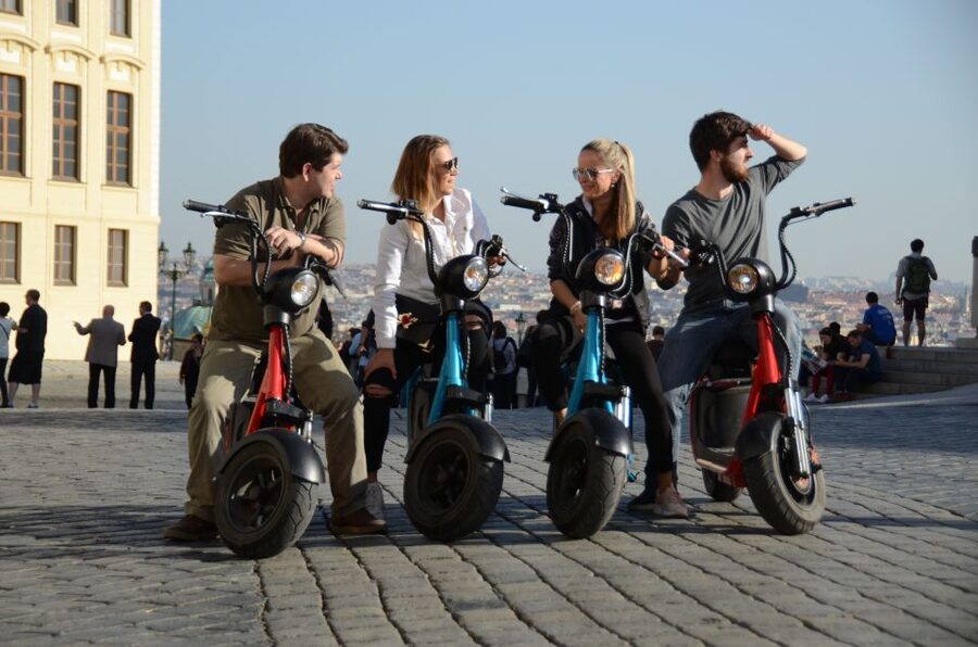 Prague: E-Bike/E-Scooter Viewpoint Tour - What the guides add to the ride