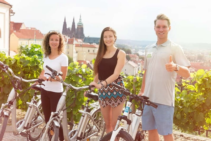 Prague: E-Bike or E-Scooter Tour with A Local Guide - Why the small group and electric ride are useful