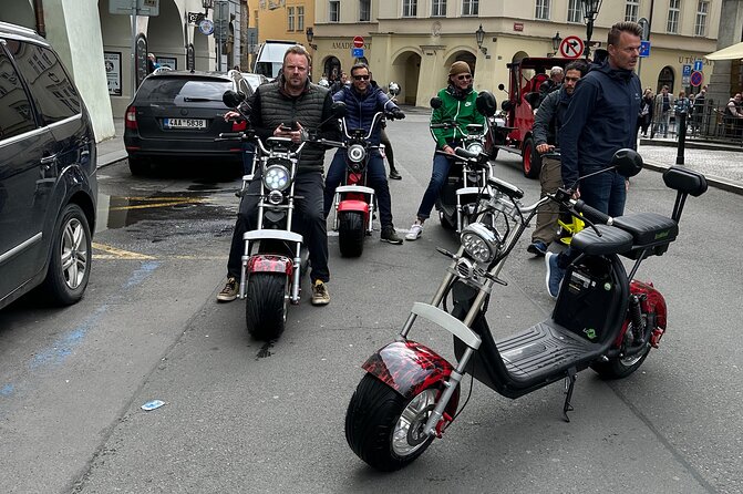 Prague E-Scooter Adventure: Fun & Easy Sightseeing 3Hours Tour - Chotek Gardens and Prague Castle from Hradčany