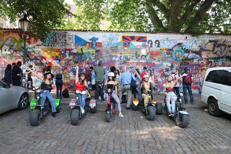 Prague: Electric Trike Viewpoints Tour - Josefov, the Jewish quarter, and the Old-New Synagogue