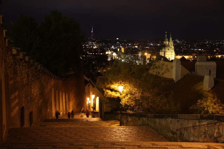 Prague: Evening Photography Tour by Car - The final Old Town view brings the route together