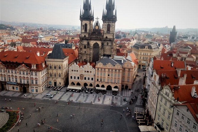 Prague Fairytale Tour: Old Town And Castle private tour - Is $178.84 per person a fair price?
