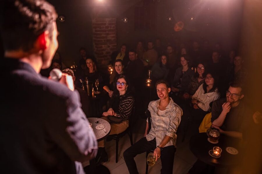 Prague: Friday Stand-Up Comedy in English - What the comedy format offers