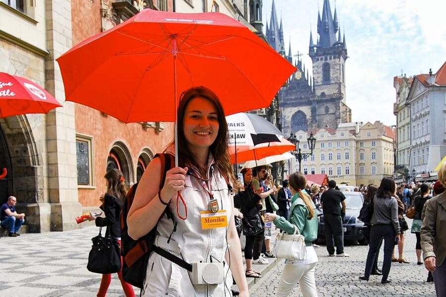 Prague: Full-Day Tour with Lunch and River Boat Cruise - The guides make the biggest difference