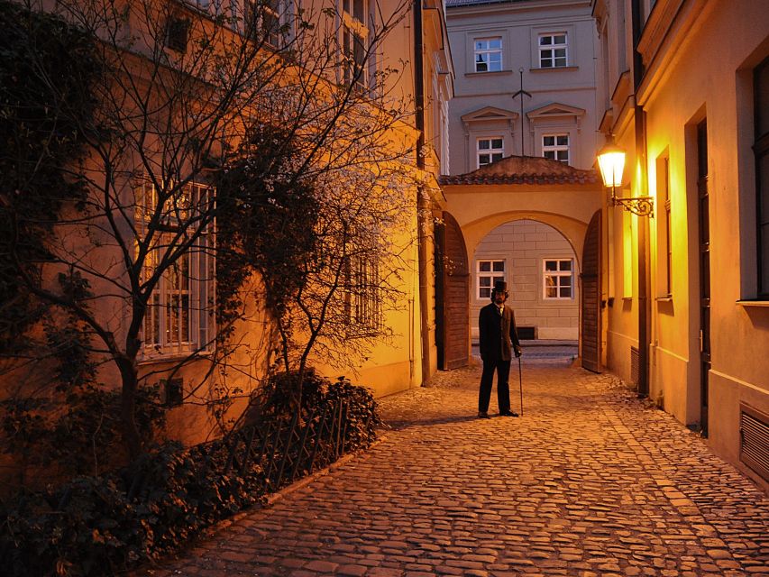 Prague: Ghost Tour - Why This Ghost Tour Works Best as a History Walk