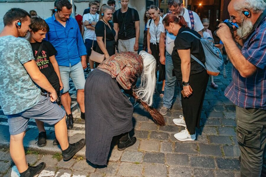 Prague: Ghost Walking Tour Where Legends Come To Life - Mariánské náměstí and the city between two worlds