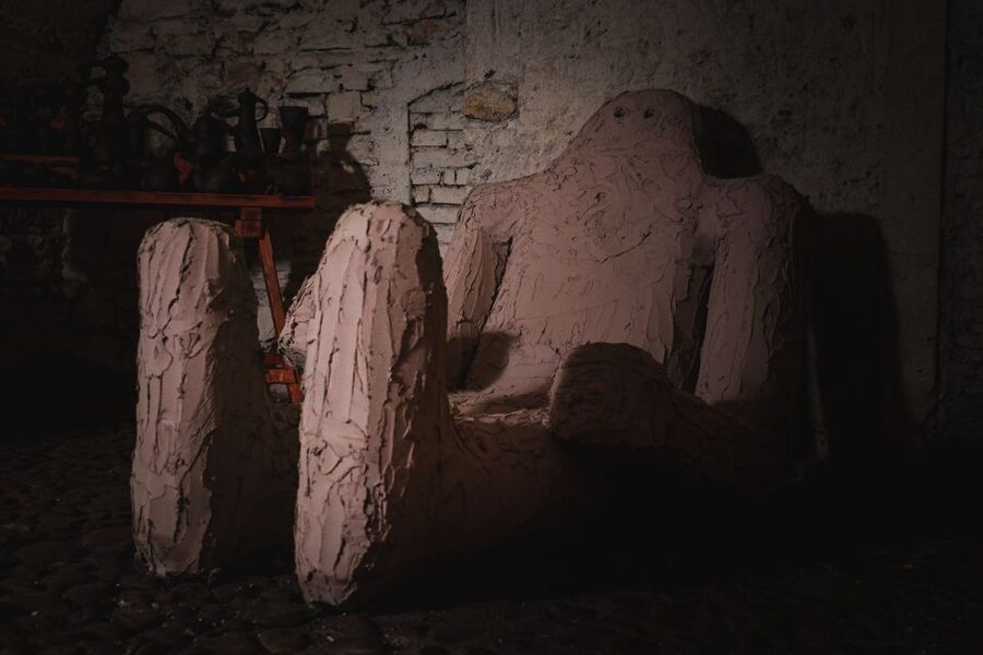 Prague: Ghosts, Legends, Medieval Underground & Dungeon Tour - Josefov, rue de Paris, and the Golem