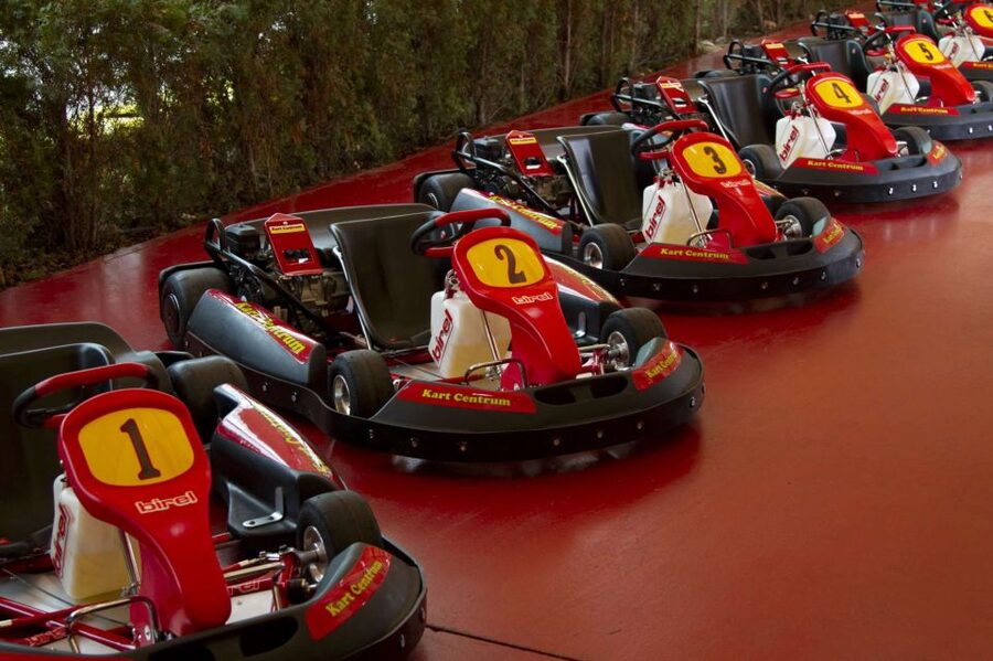 Prague: Go-Kart Racing Experience - Burgers, beer, and the food option