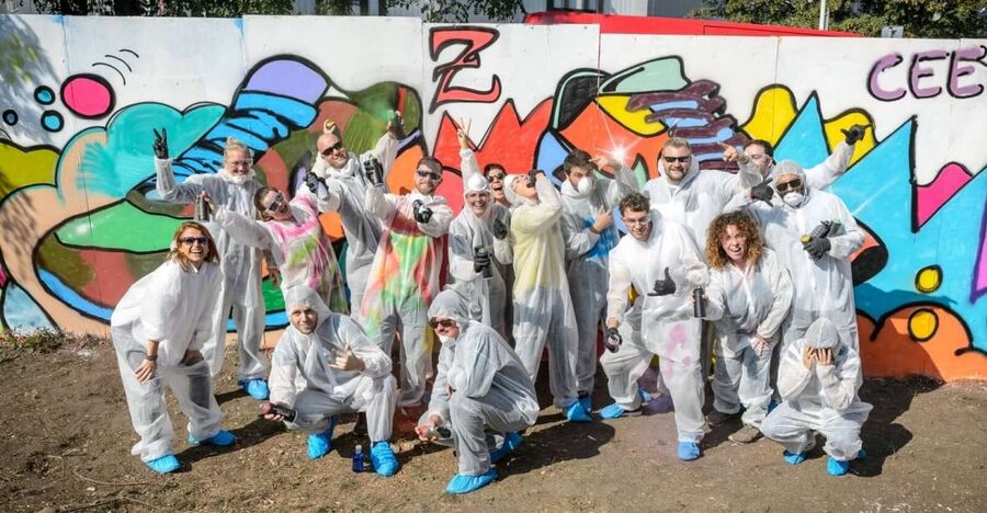 Prague Graffiti Workshop For Groups & Team-Building Groups - Learning fades, outlines, shadows, and fills