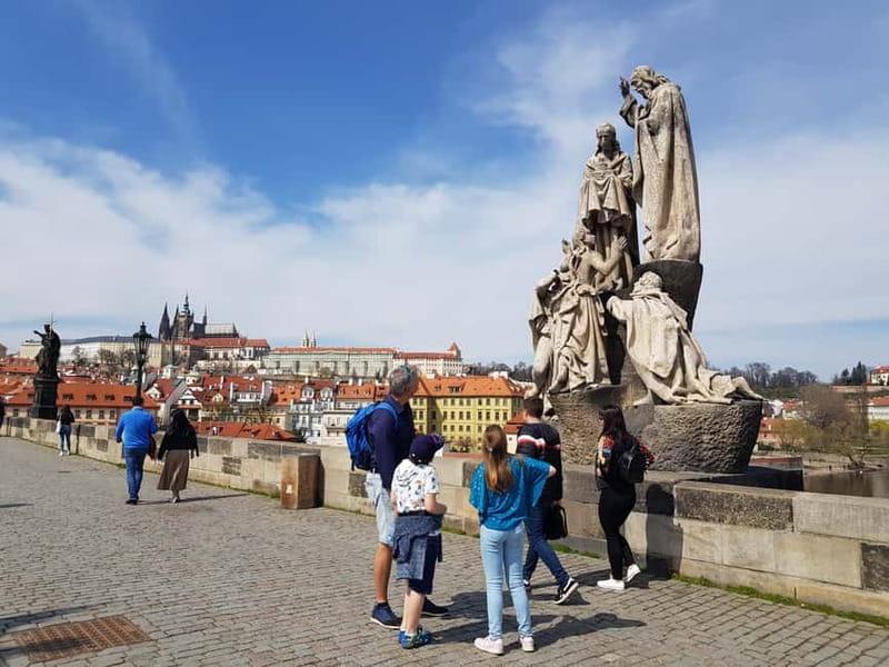 Prague Grand 2,5 hour + 2 hour exterior walking tour - Languages, timing, and booking value