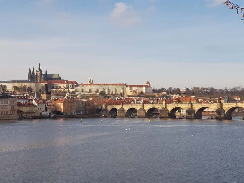 Prague Grand 2,5 hour + 2 hour exterior walking tour - Afternoon route: Prague Castle, Jewish Town, and Old Town