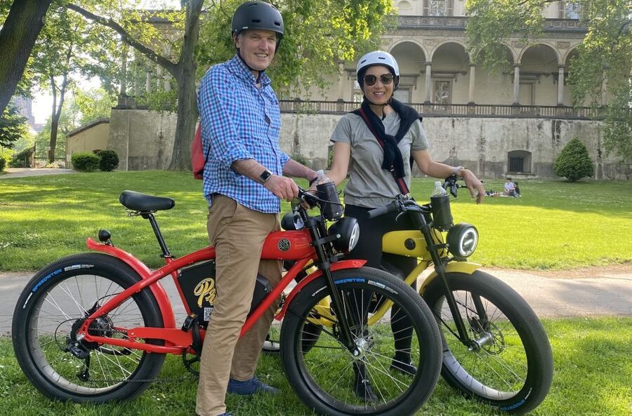 Prague: Grand City Tour on Fat e-Bike - Riverside sights and Josefov