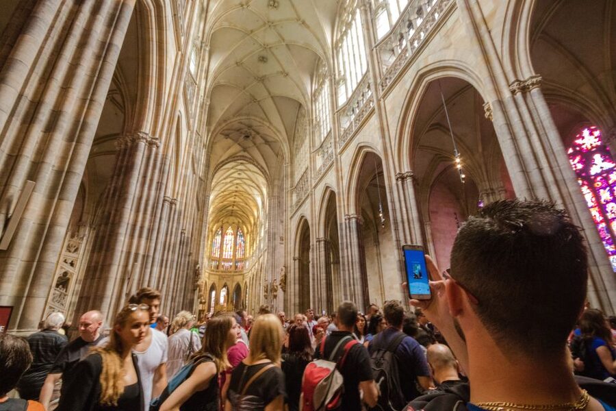 Prague: Guided Bus & Walking Tour with River Cruise & Lunch - The long walk to the Vltava boat