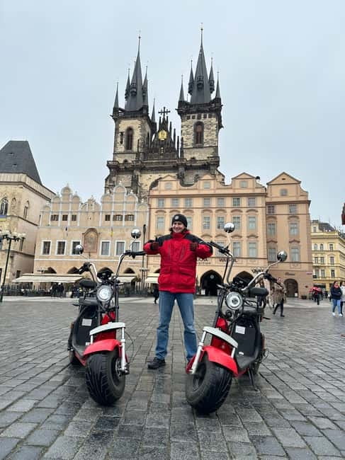 Prague: Guided Fat Tire e-Scooter Tour - Petrin Park, the narrow street, and Lennon Wall