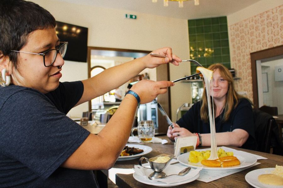 Prague: Guided Food Tour with Tastings - The guides make the difference