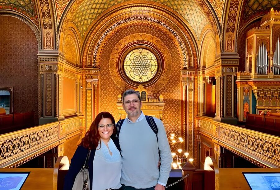 Prague: Guided Tour inside the Jewish Cemetery & Synagogues - Spanish Synagogue, the tour’s visual high point