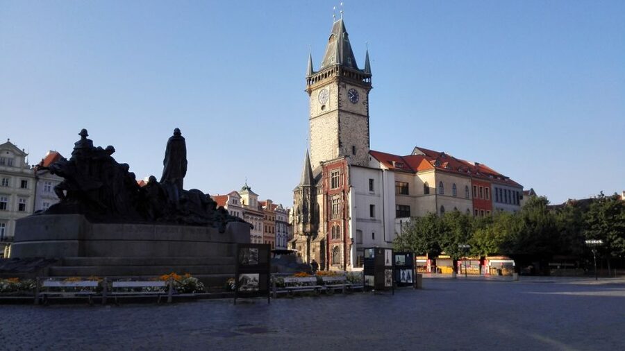 Prague Half-Day City Tour by Car - Why this car tour works well on your first day