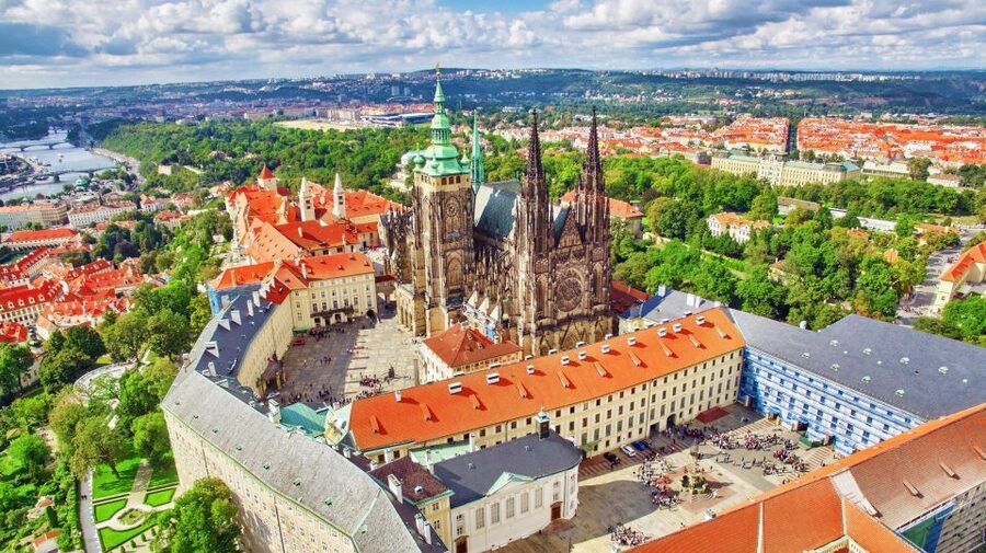 Prague Half Day Private Guided Tour by Car or Foot - Prague Castle and St. Vitus Cathedral