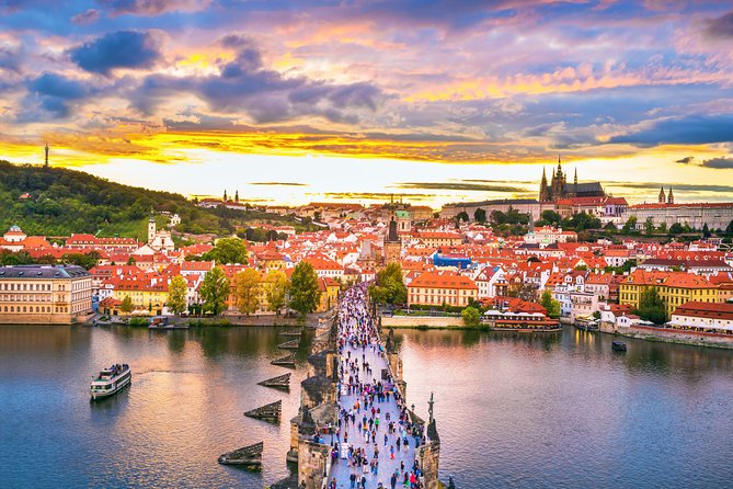 Prague Half Day Private Guided Tour by Car or Foot with Transfers - Vysehrad Cemetery and the southern fortress
