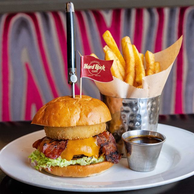 Prague: Hard Rock Cafe with Set Menu for Lunch or Dinner - Who should book this experience?